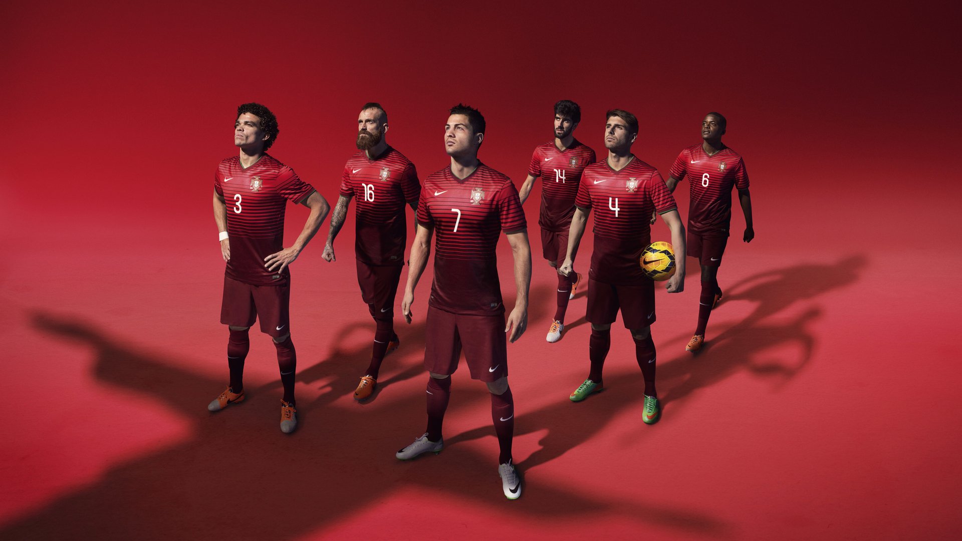 雄鹿前锋发布最新训练视频 训练秘籍曝光，雄鹿大前锋是谁